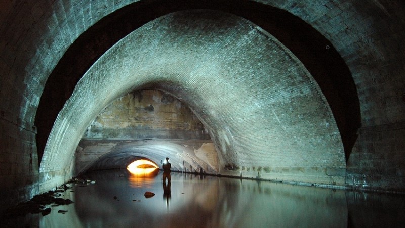 Межконтинентальные подземные туннели