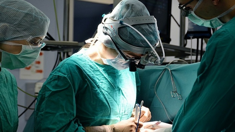 Детский кардиохирург за семь лет работы провела свыше 400 операций на сердце у малышей